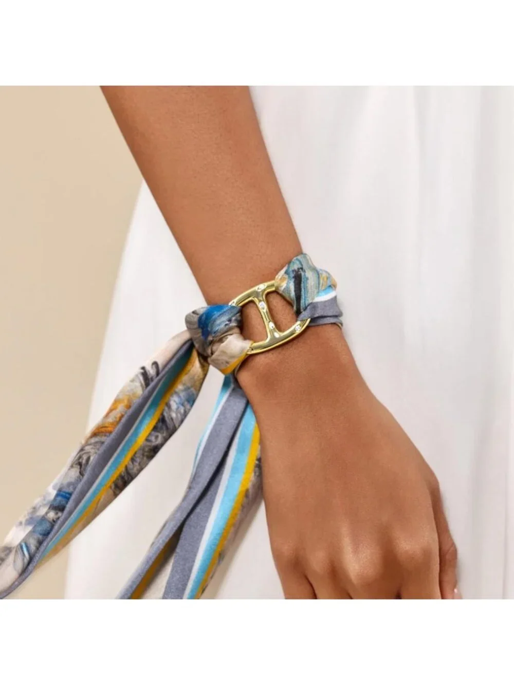 Elegant Oval Silk Scarf Ring - 18K Gold Plated Accessory for Women